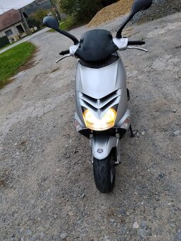 Aprilia Leonardo 125 - 2