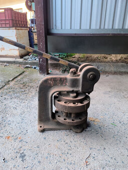 Ruční pákový lis - 2