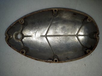 Kryt spojky motoru ČZ 150c - 2