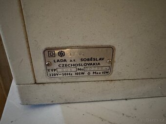 Šicí stroj Lada - 2