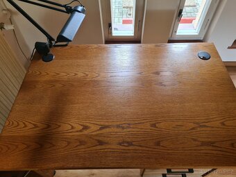 Pracovní stůl s šuplíkovým kontejnerem - 2