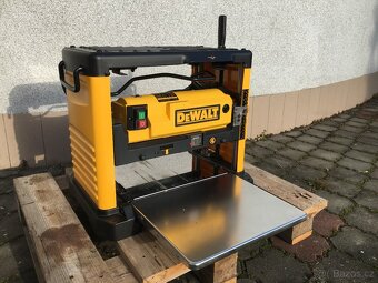 Tloušťkovací fréza DEWALT DW 733 - 2
