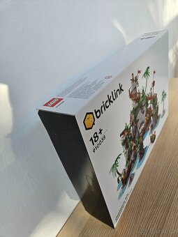LEGO Bricklink 910038 Zlověstný ostrov - 2