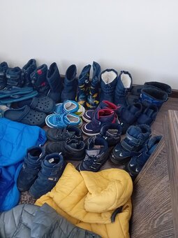 Zimní a přechodové oblečení pro chlapce - věk 2-4 roky - 2