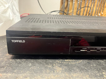 Satelitní přijímač Topfield TF7700HSCI - 2