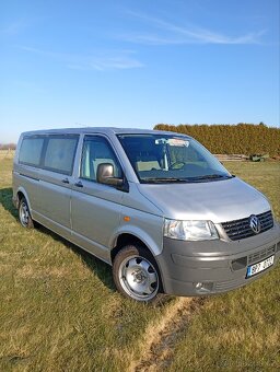 VW transportér T5 Long 2,5 TDI 7 míst. - 2