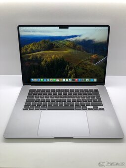 Apple MacBook Air 15” M3 8/256 GB 2024 šedý - ZÁRUKA+FAKTURA - 2