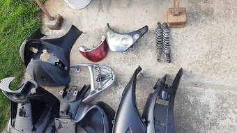 Piaggio beverly  plasty - 2