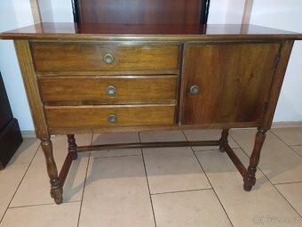 Stará skříňka - 2