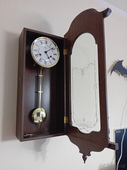 Starožitné hodiny Hermle - 2