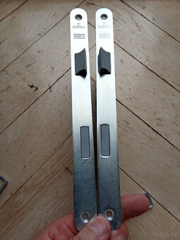 zámek zadlabací dozický - 2