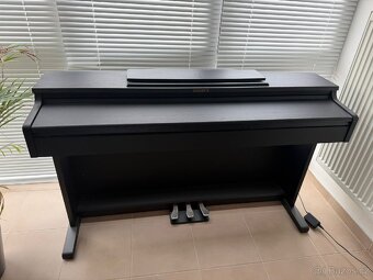 Digitální piano Henrys - 2