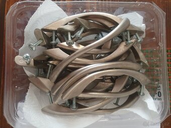 nerezova madla (úchyt) - 2