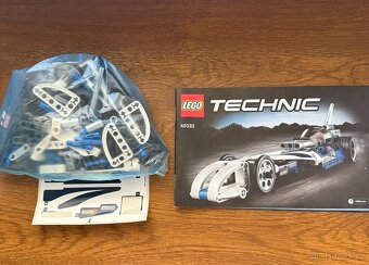 LEGO Technic 42033 Lamač rekordů - 2
