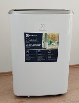 Mobilní klimatizace Electrolux EXP26U338HW - 2