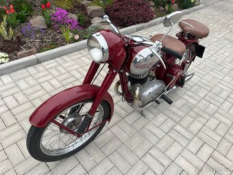 Jawa 250 Pérák - 2