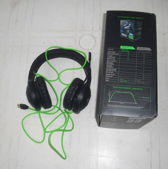 Sluchátka s mikrofonem Razer Kraken USB - 2