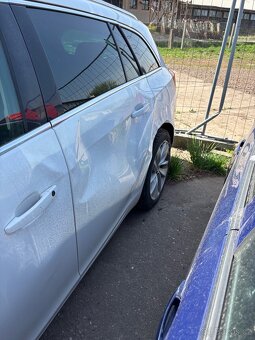 Opel insignia - 2