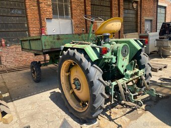 Traktor RS 09 - 2