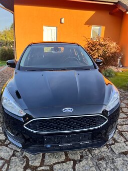 Ford Focus Hatchback benzin 74 kw 6/2018 najeto 78 tis km - 2