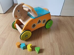 Dřevěný motorický vozík Zajíc , zn. Bigjigs Baby - 2