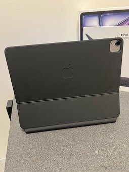 Apple 13-inch iPad Air M2 Wifi+ záruka 3/2027 - 2