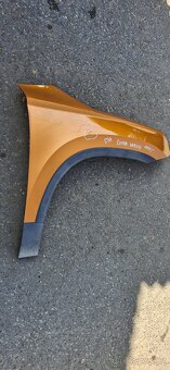Pravy predni blatnik karoq 57A - 2