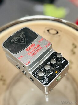 Behriger FX600 - 2