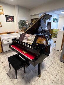 Zánovní klavír Petrof mod. IV opus. 623540 se zárukou 5 let - 2