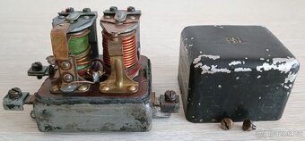 relé MAGNETON PAL - 70 W , 6 V na předváleč.motocykl JAWA,ČZ - 2
