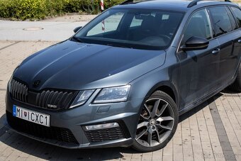 Škoda Octavia Combi 2.0 TDI RS DSG - 2