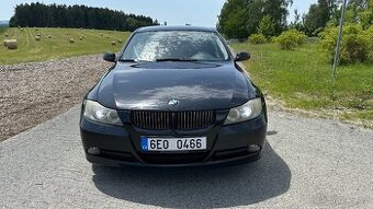 BMW E90 325D 145kw, manuál, 2007 - 2