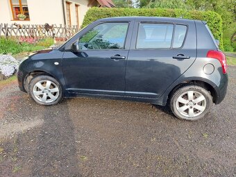 Suzuki Swift 4x4 - 2