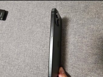 iPhone 15 256gb - 2