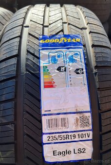 235/55 R19 101V letní pneu GoodYear Eagle LS2 (1116) - 2