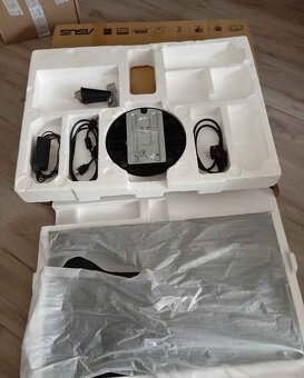 monitor 27'' ASUS VC279HE 5ms IPS matný Full HD - 2