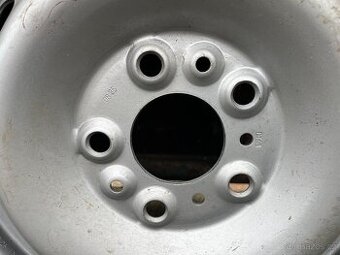 Nové, nepoužité 215/70 R15C - 2