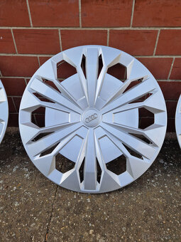 poklice audi R17 kryty disku Audi Poklice 17 r17 - 2