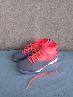 Kopačky- Turfy vel .32 - 2