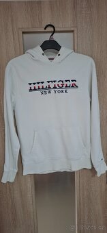 Prodám mikiny a trika zn. Tommy Hilfiger - 2