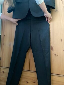 pánský kvalitní oblek ,vel 50 - 2