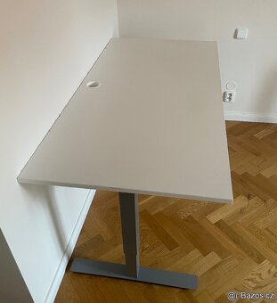Pracovní stůl KINNARPS - 2