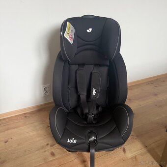 Autosedačka Joie stages - 2