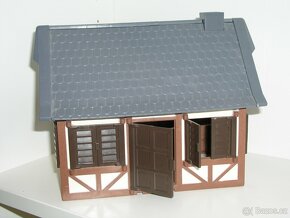 domeček auto gum hračky chrastítka kousátka kus 100,- - 2