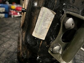 Nádrž suzuki Gsxr - 2