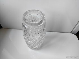 Starožitná broušená váza - 2