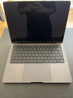 SLEVA - MacBook Pro 14” M3 Pro, 1TB, 18GB RAM, 18 jader GPU - 2