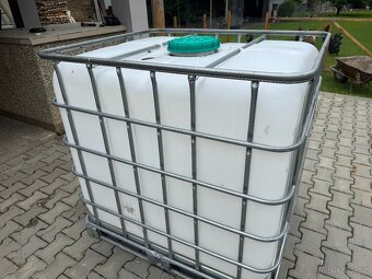 IBC kontejner 1000 l - 2