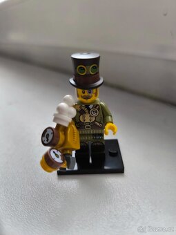 LEGO minifigurka 27. série - Steampunkový vynálezce - 2