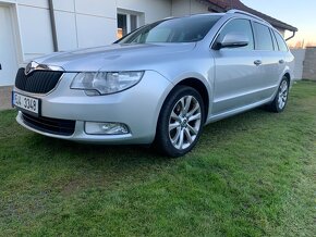 Škoda Superb kombi 2 4X4 1.8 TSI 118kW Bixenon - 2
